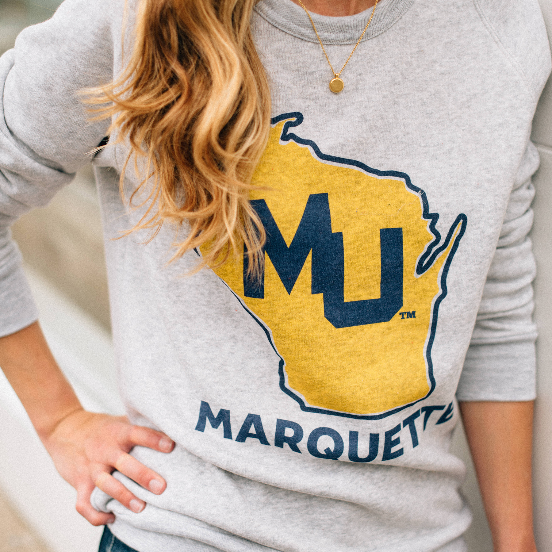 Champion Marquette Vintage Triblend Sweatshirt