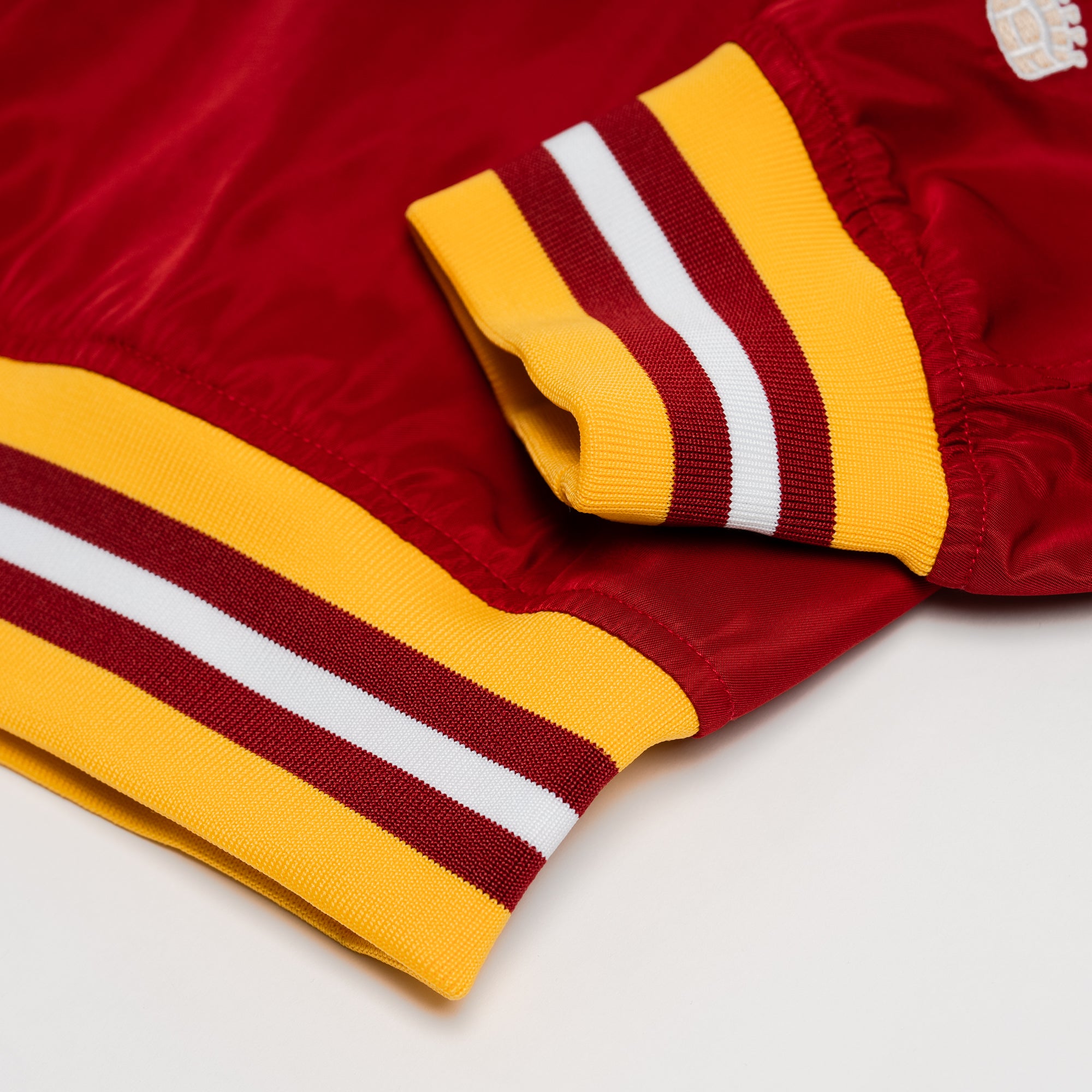 USC Vintage Trojans Script & Logo Bomber Jacket - A Must-Have for Fans!
