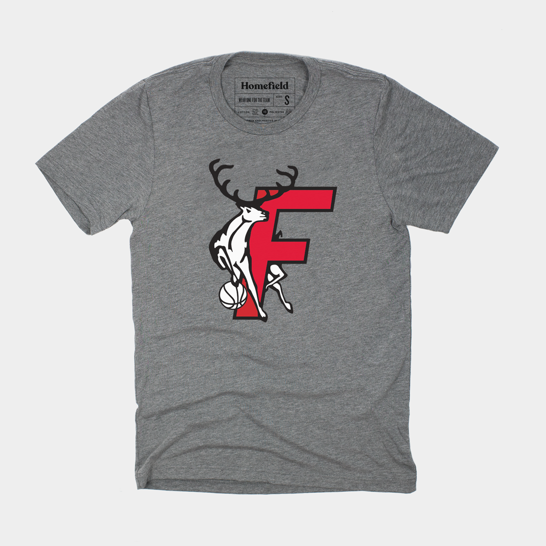 Revive the 80s: Fairfield University Basketball Vintage T-Shirt