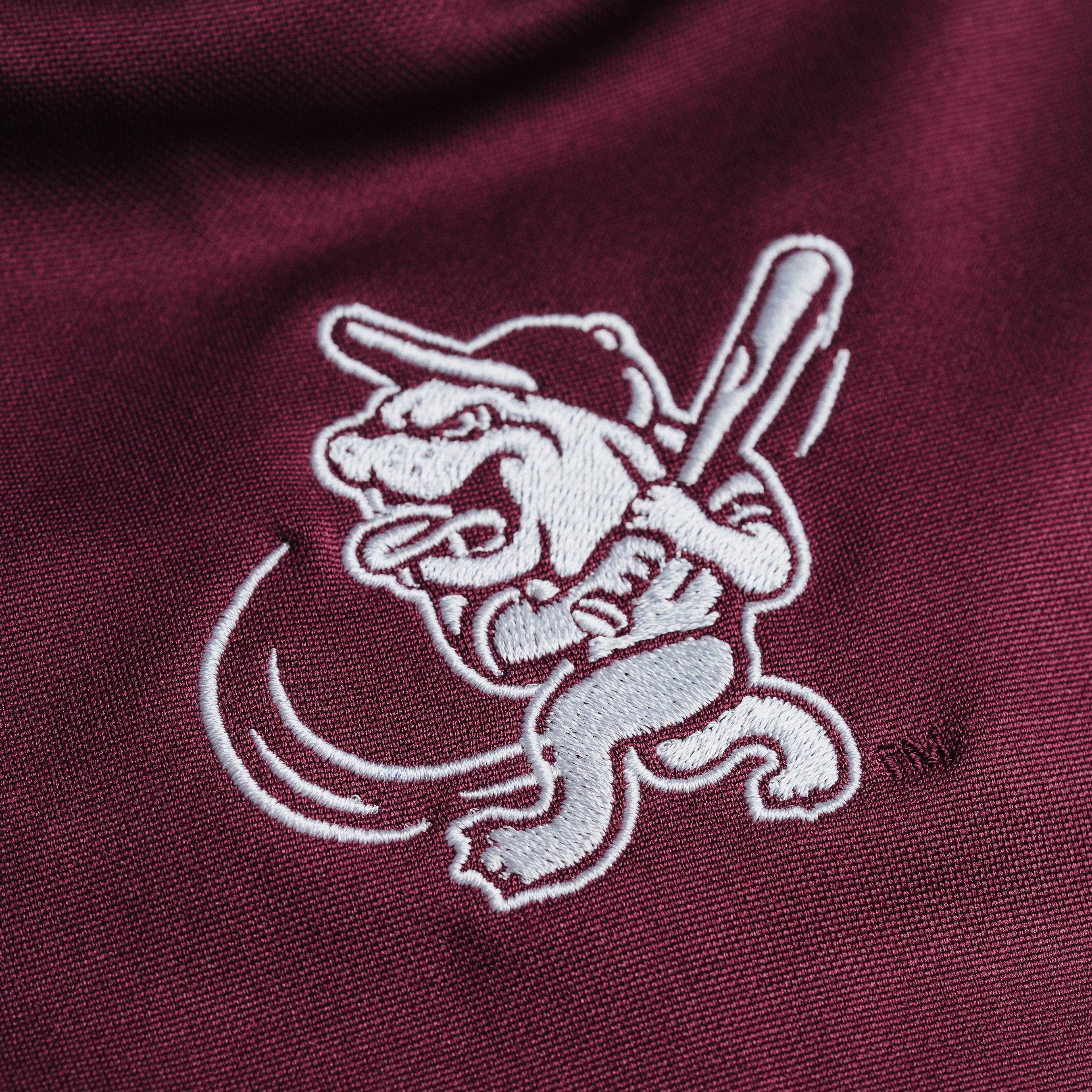 Mississippi State's Iconic Baseball Pullover - A Must-Have!