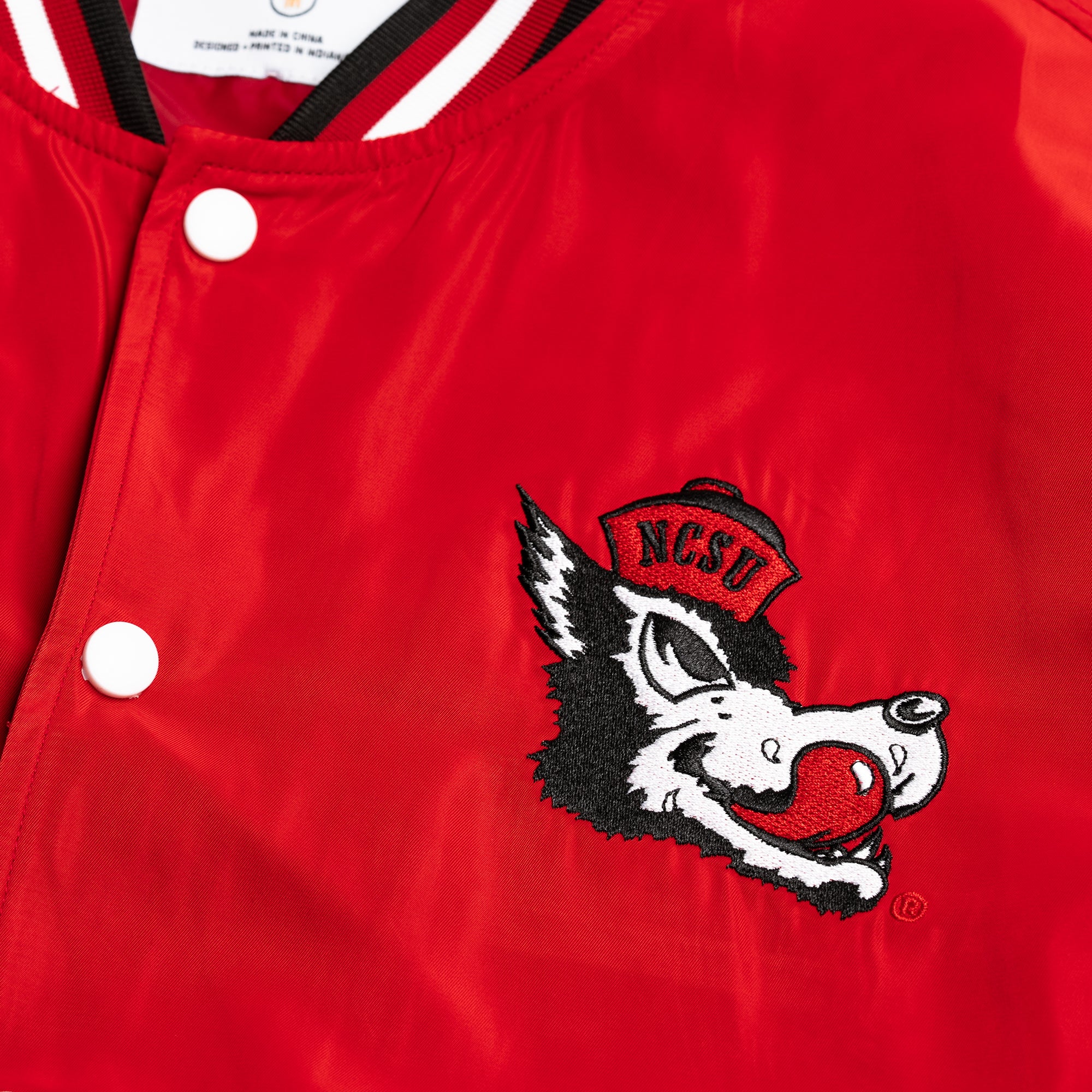 NC State Wolfpack Vintage Logo Bomber Jacket - A Timeless Tribute to Pack Power