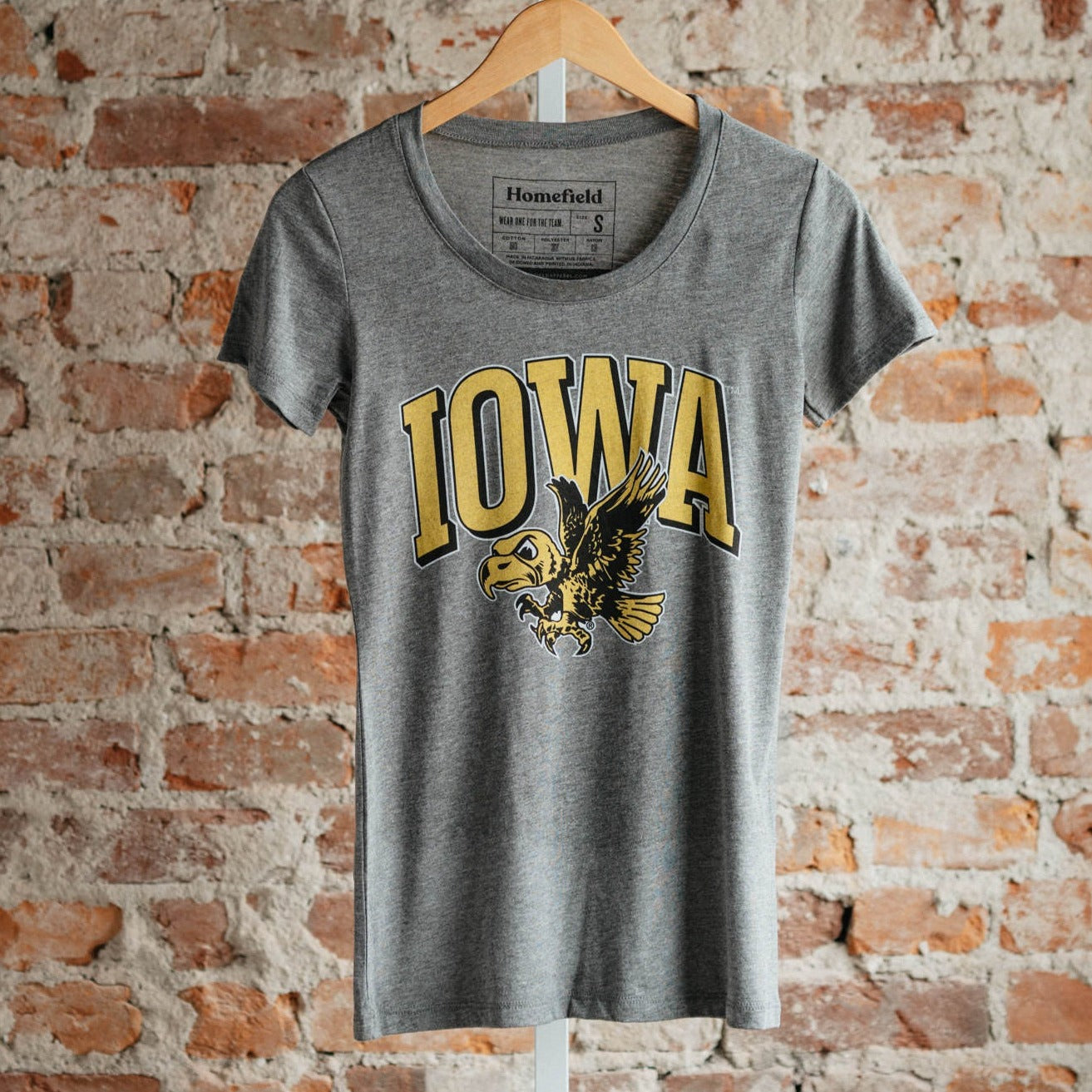 Vintage Iowa Herky Women's Tee - A Timeless Tribute
