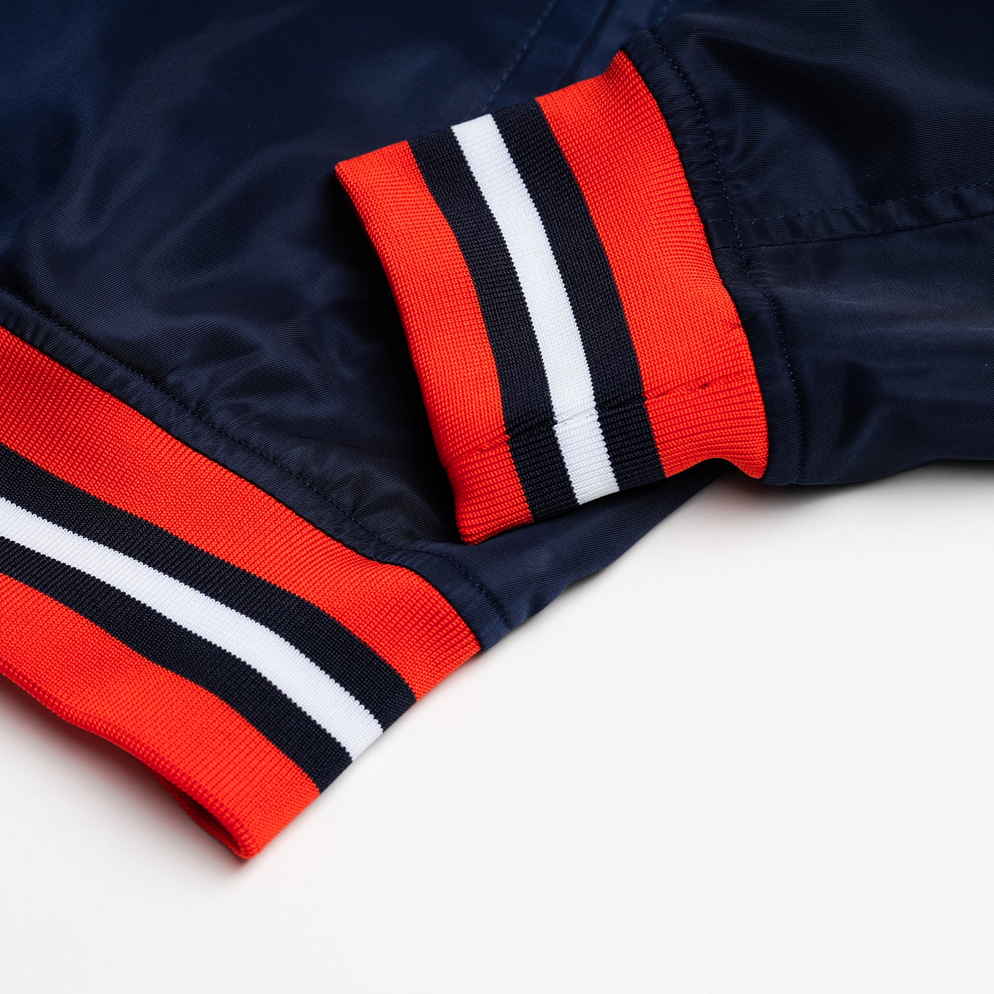 Illinois Fighting Illini Vintage Script Bomber Jacket - A Must-Have for Fans!