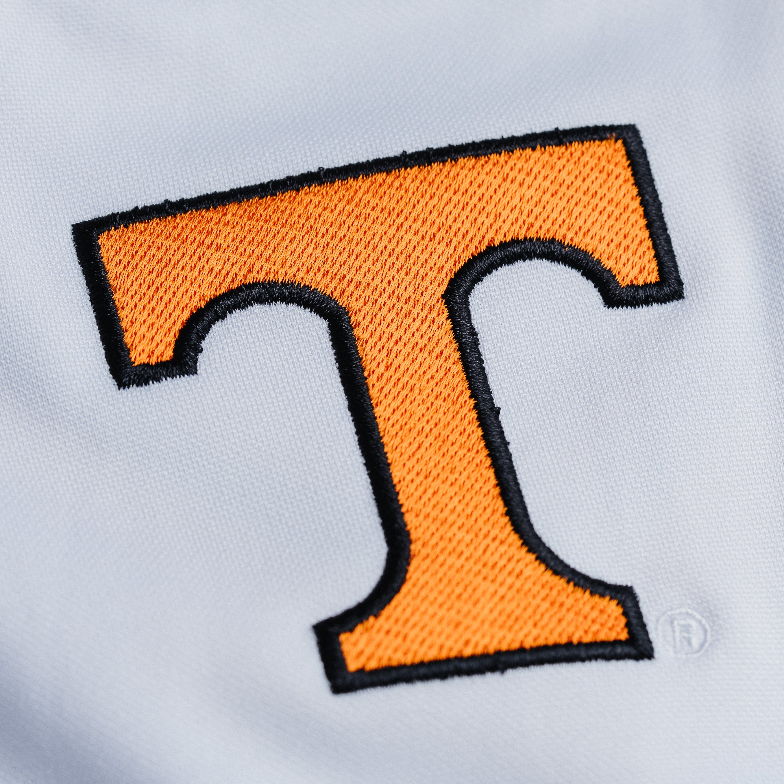 Vintage Tennessee Volunteers 1970s Baseball-Inspired Pullover - A Must-Have!