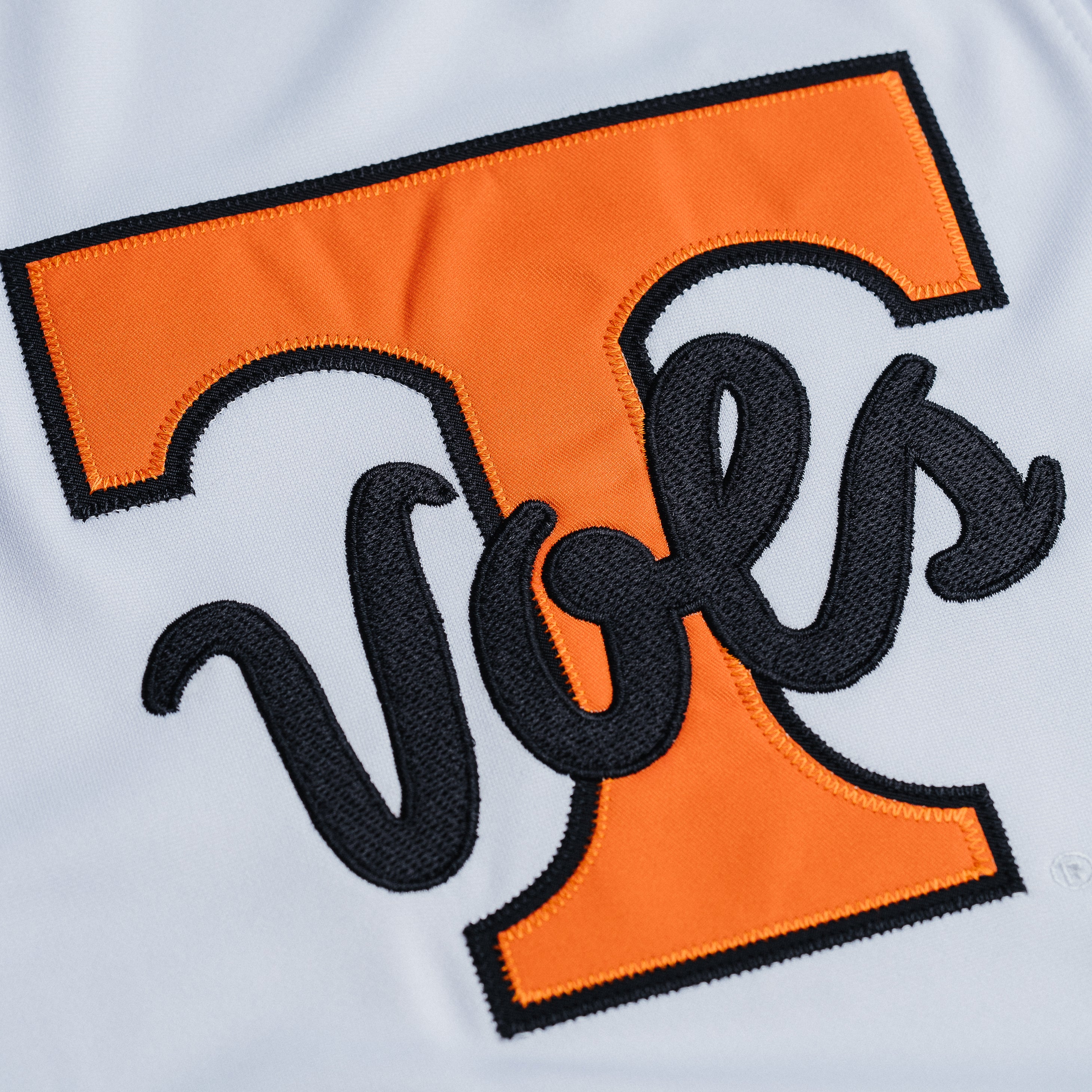 Vintage Tennessee Volunteers 1970s Baseball-Inspired Pullover - A Must-Have!