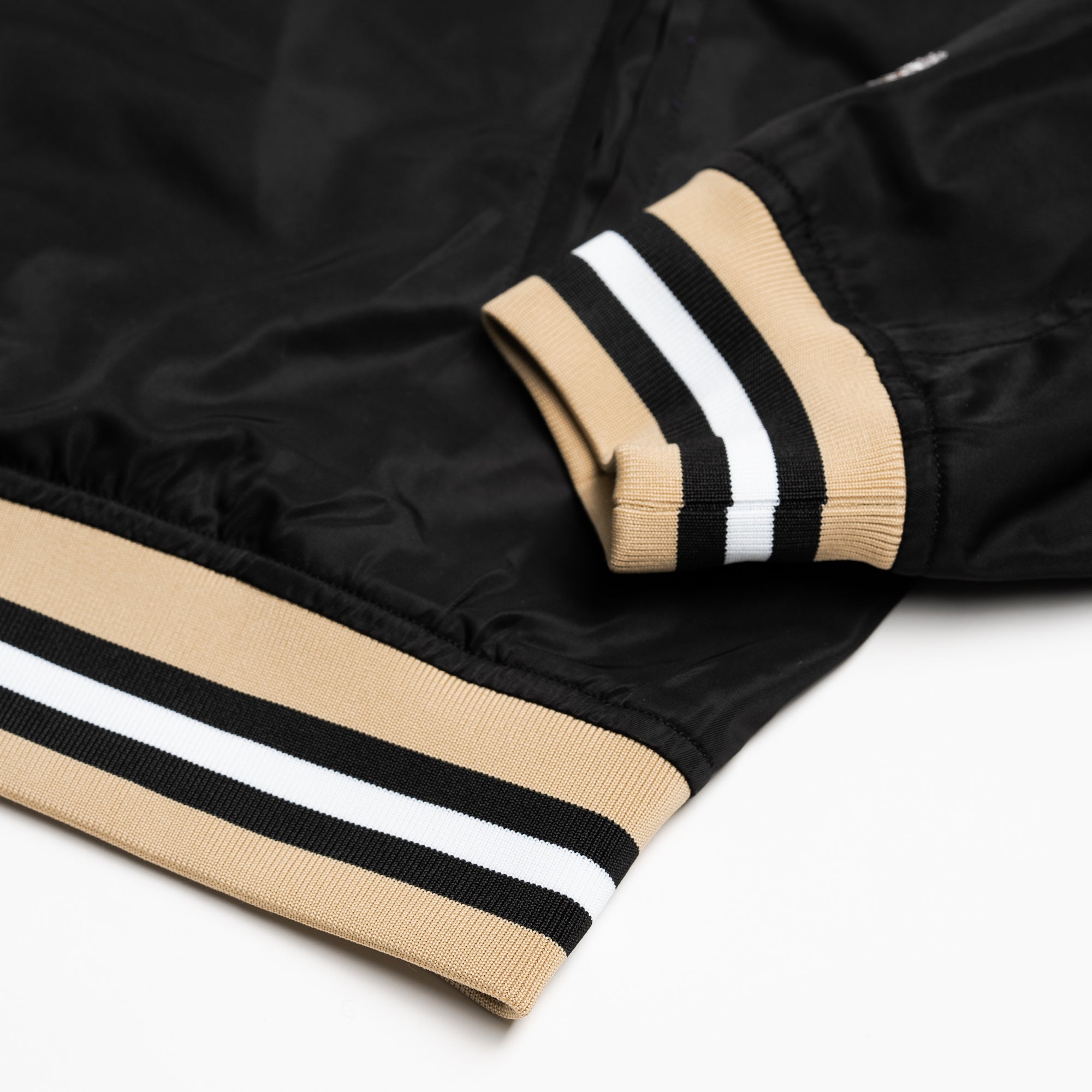 Georgia Tech Vintage Logo Bomber Jacket - Show Your Tech Pride!