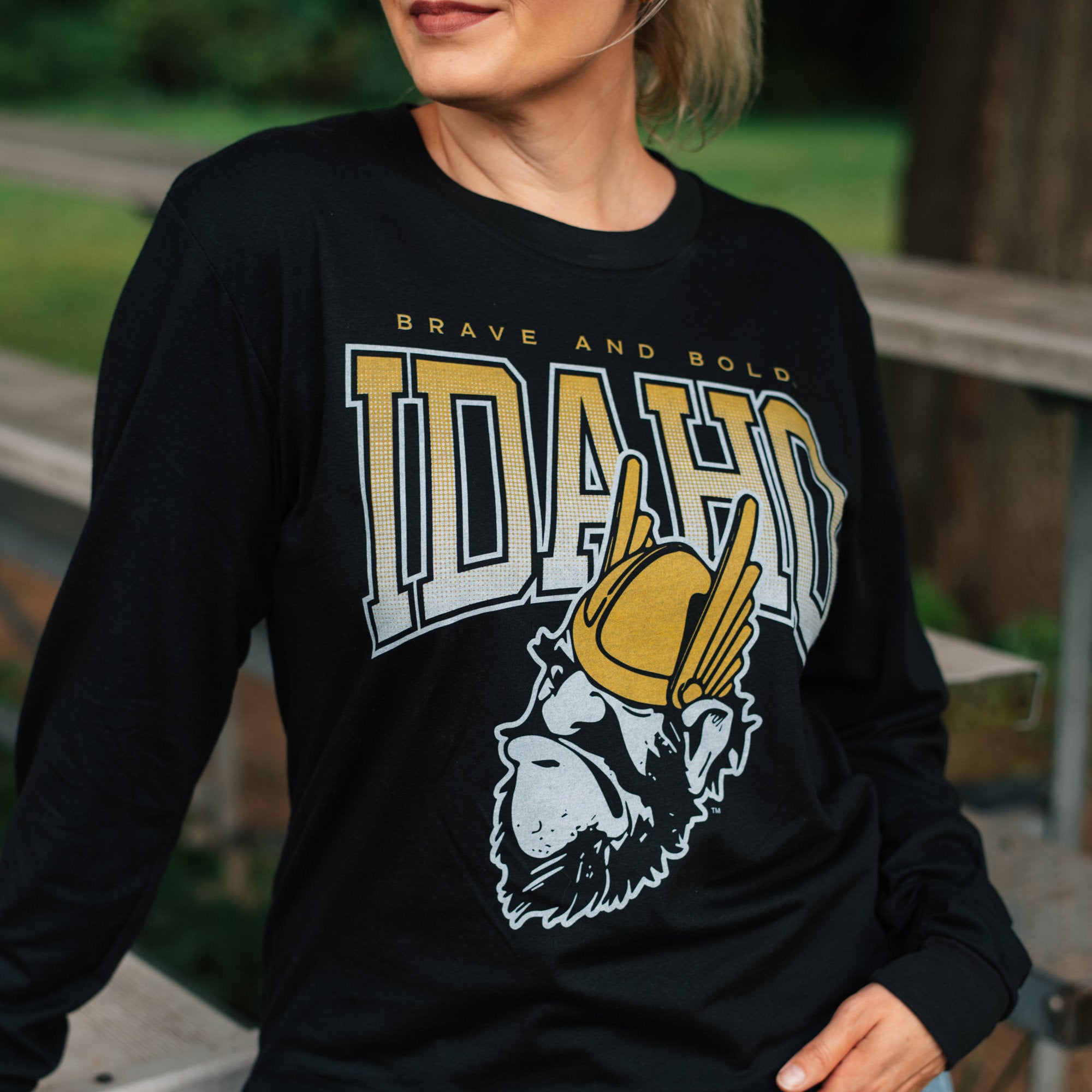 Vintage 1940s Idaho Vandals Logo Long Sleeve Shirt