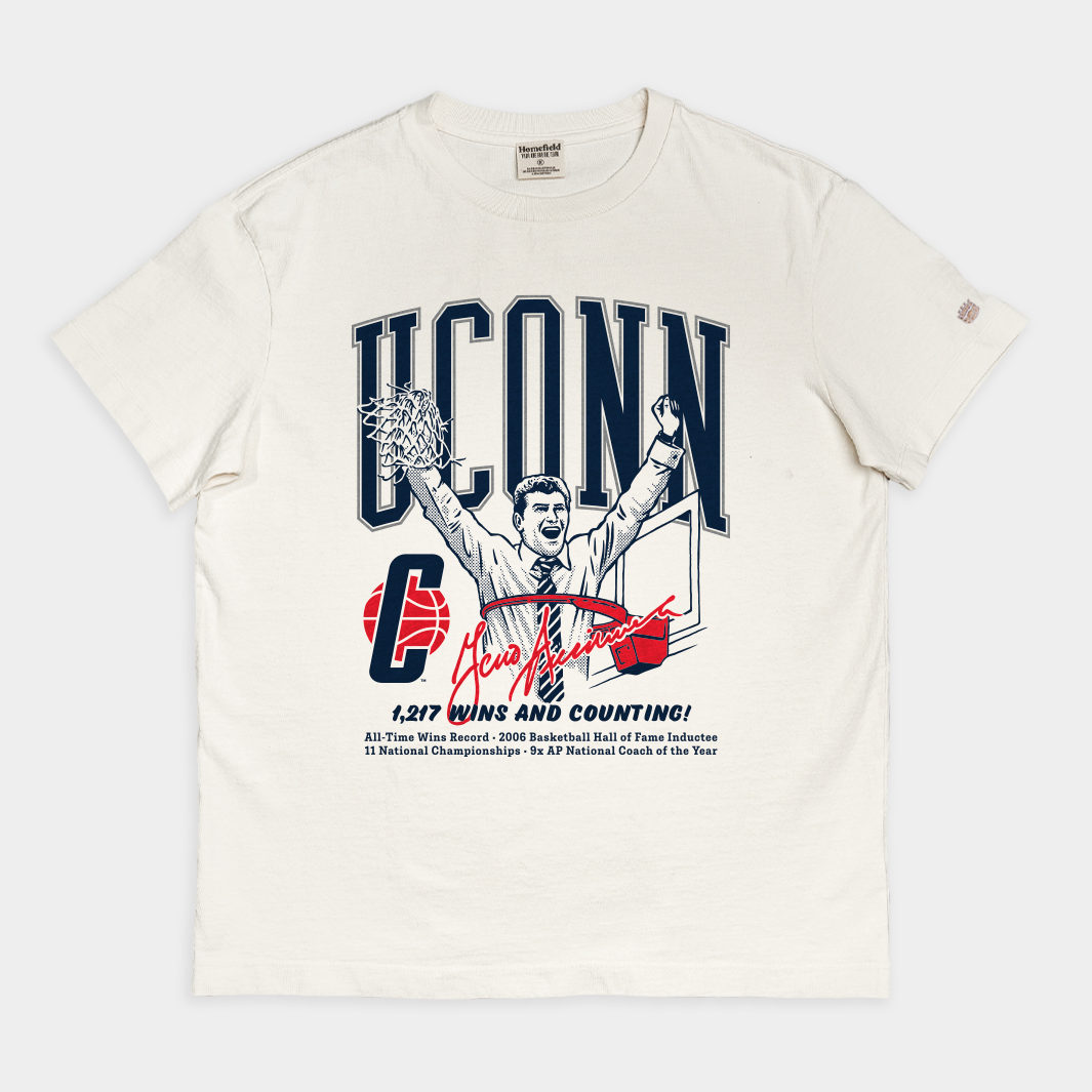 Celebrate Geno Auriemma's Historic Win - Vintage Heavyweight Tee