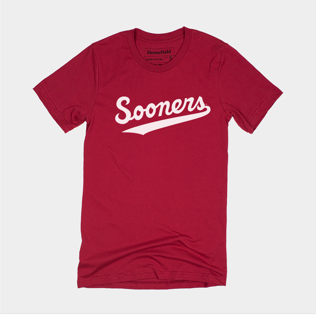 Show Your Sooner Pride with This Retro Script Tee