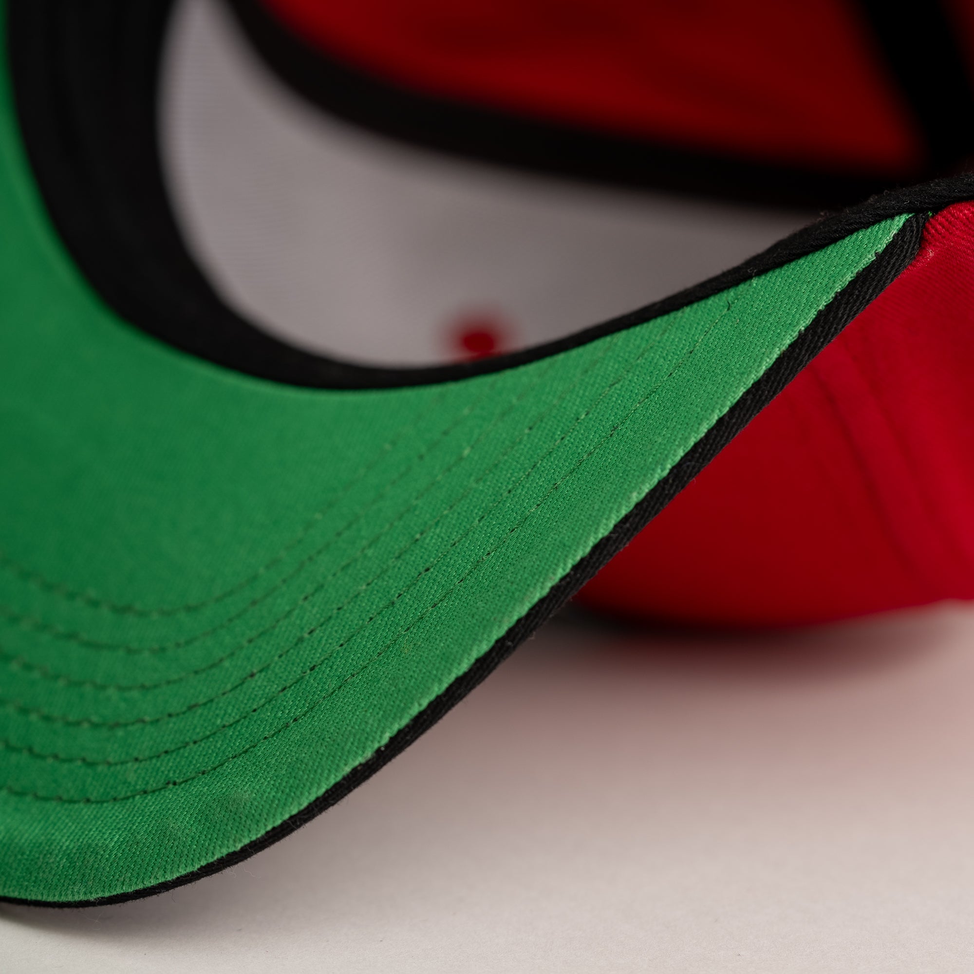 IU Basketball Hurryin' Hoosiers Vintage-Inspired Snapback Hat - A Tribute to Basketball Legends