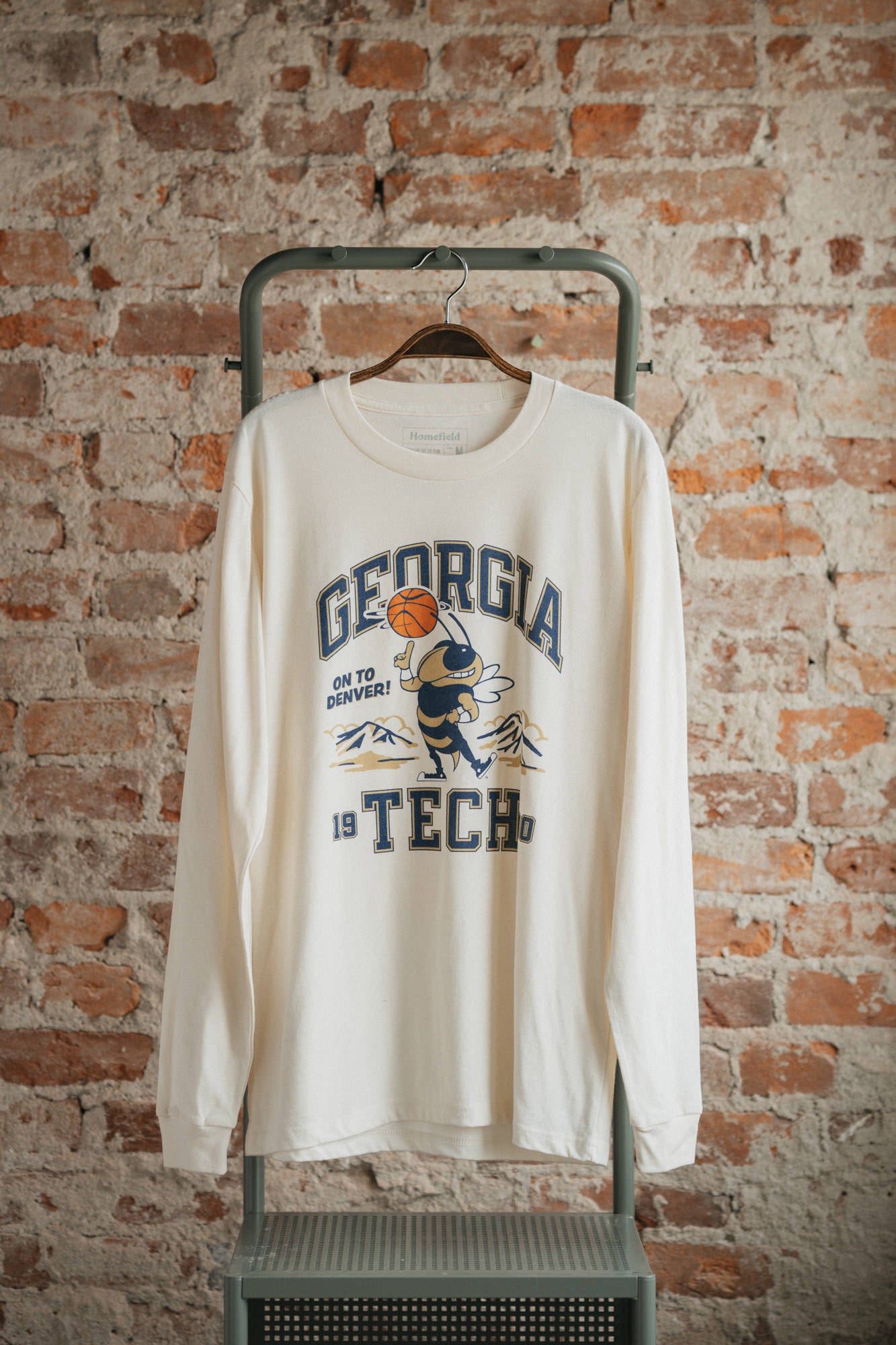 Georgia Tech 1990 Men's Basketball Long Sleeve Shirt - A Tribute to Legendary Hoops
