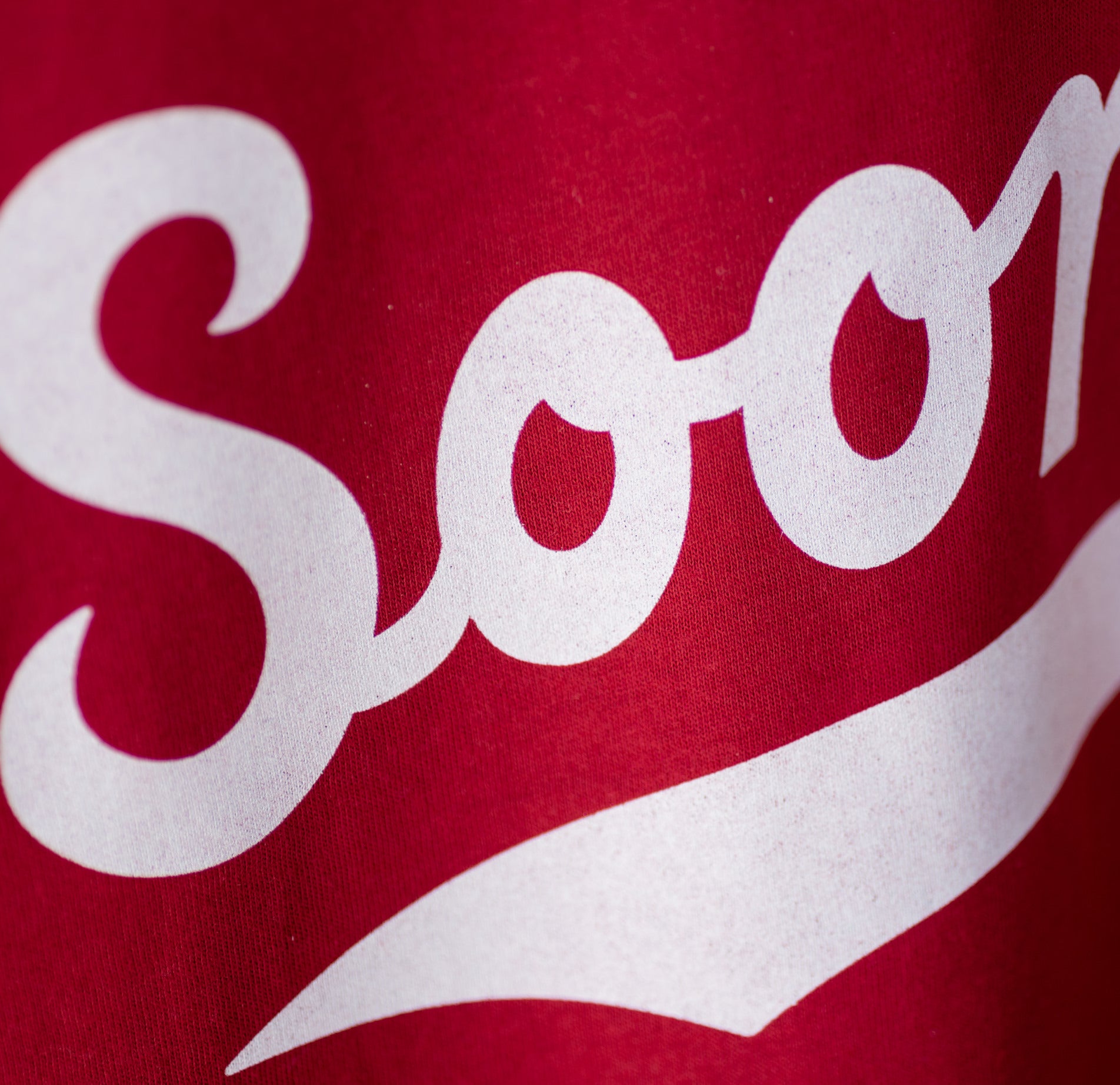 Show Your Sooner Pride with This Retro Script Tee