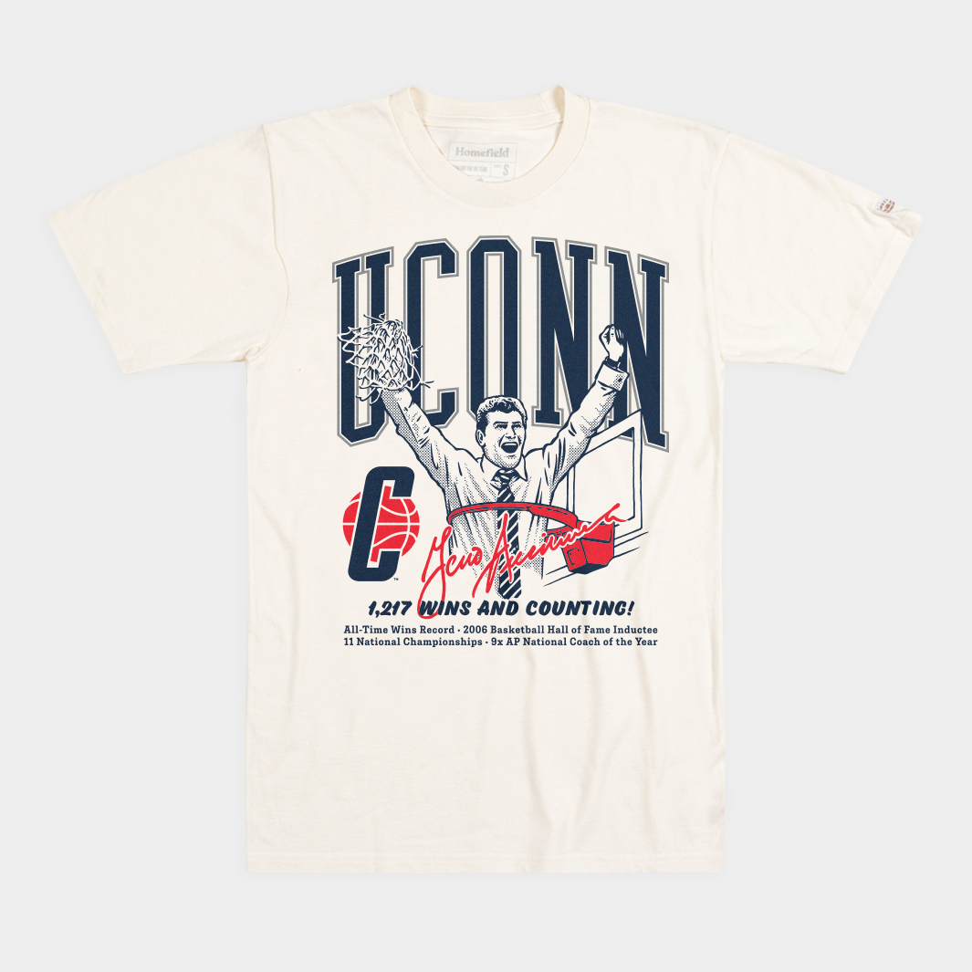 Celebrate Geno Auriemma's Historic Win Record Tee