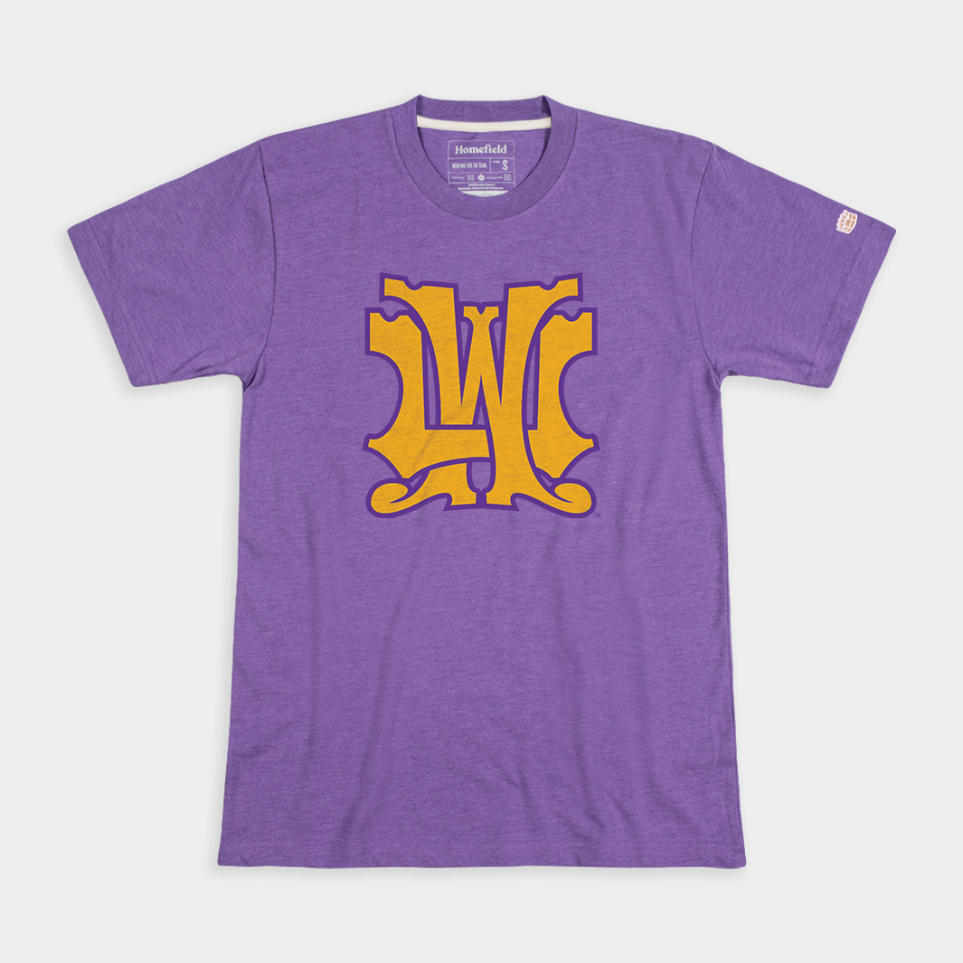 Vintage UW Tee: Celebrate the University of Washington's Heritage